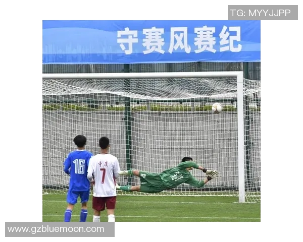 重庆足球队与杭州足球队的速度对决赛后分析与总结